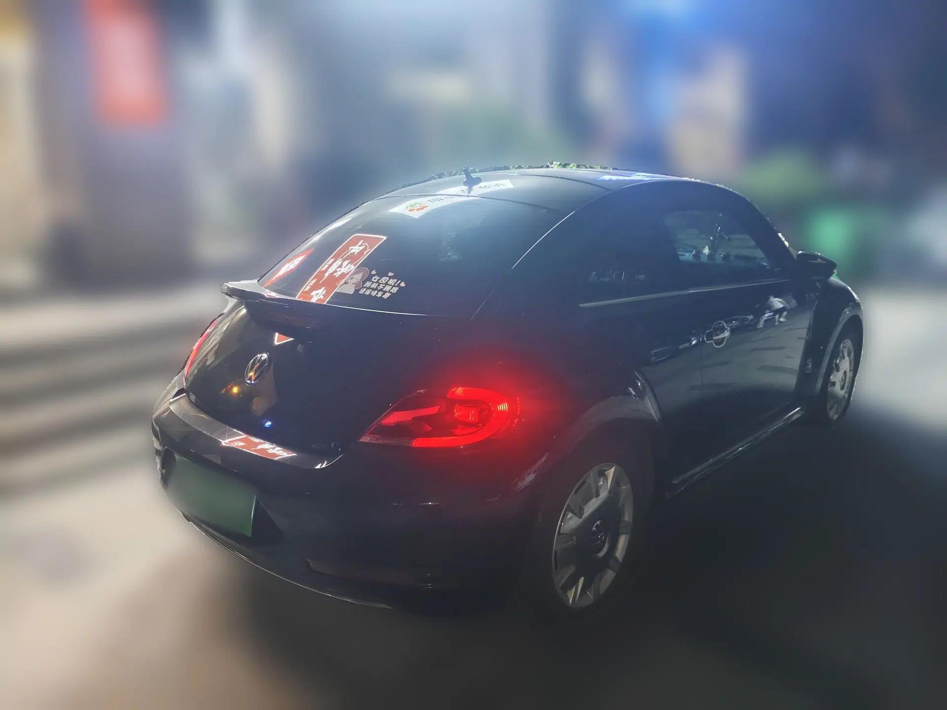 Volkswagen Beetle 2018 280TSI Zongle Model — миниатюра 6