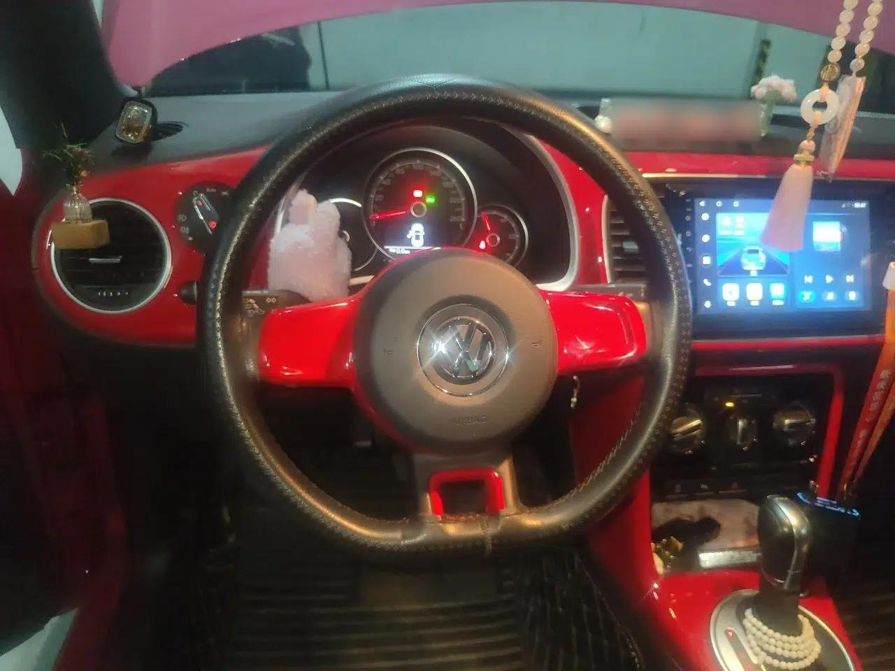 Volkswagen Beetle 2018 180TSI Shangle Model — миниатюра 10
