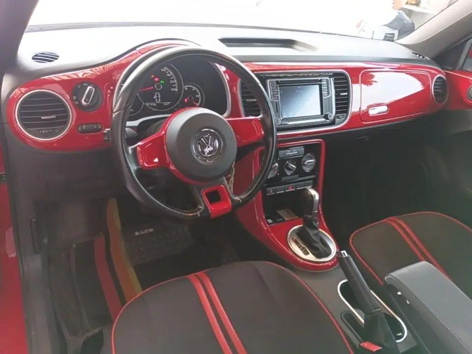 Volkswagen Beetle 2018 180TSI Yile Model — миниатюра 12