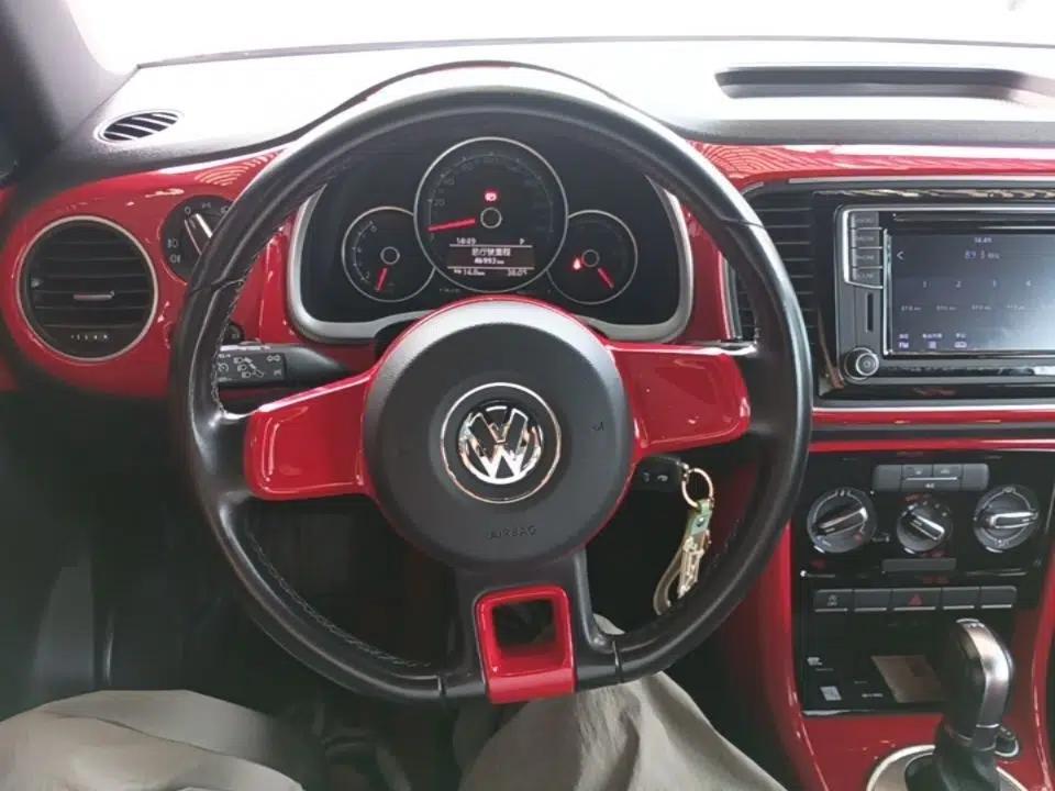 Volkswagen Beetle 2018 180TSI Yile Model — миниатюра 13