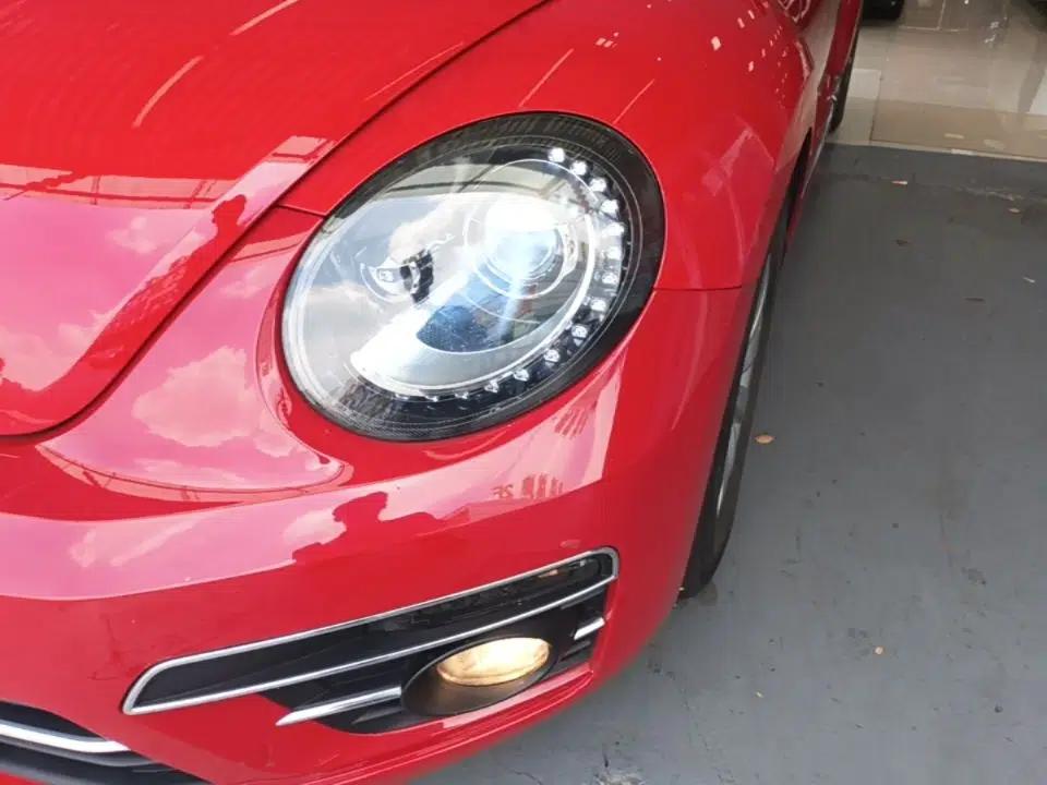 Volkswagen Beetle 2018 180TSI Yile Model — миниатюра 8
