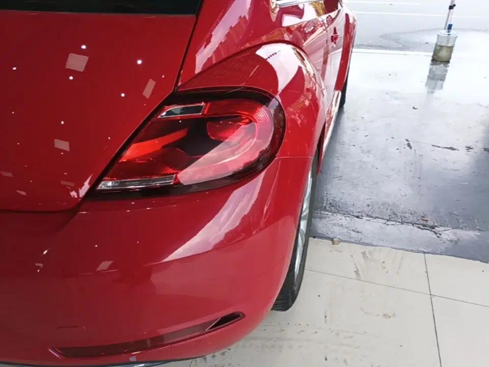 Volkswagen Beetle 2018 180TSI Yile Model — миниатюра 9