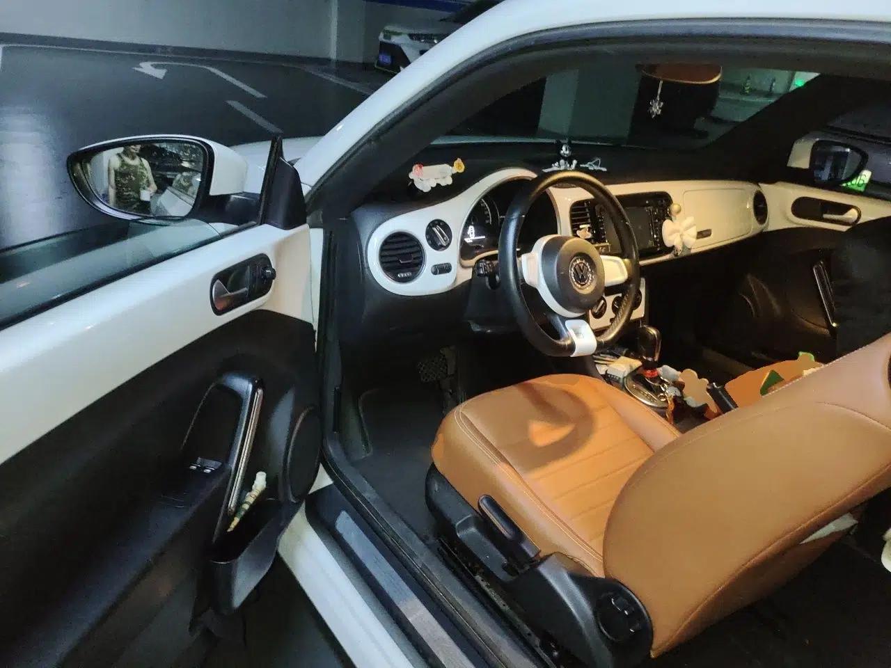Volkswagen Beetle 2014 1.2TSI Fashion Edition — миниатюра 16