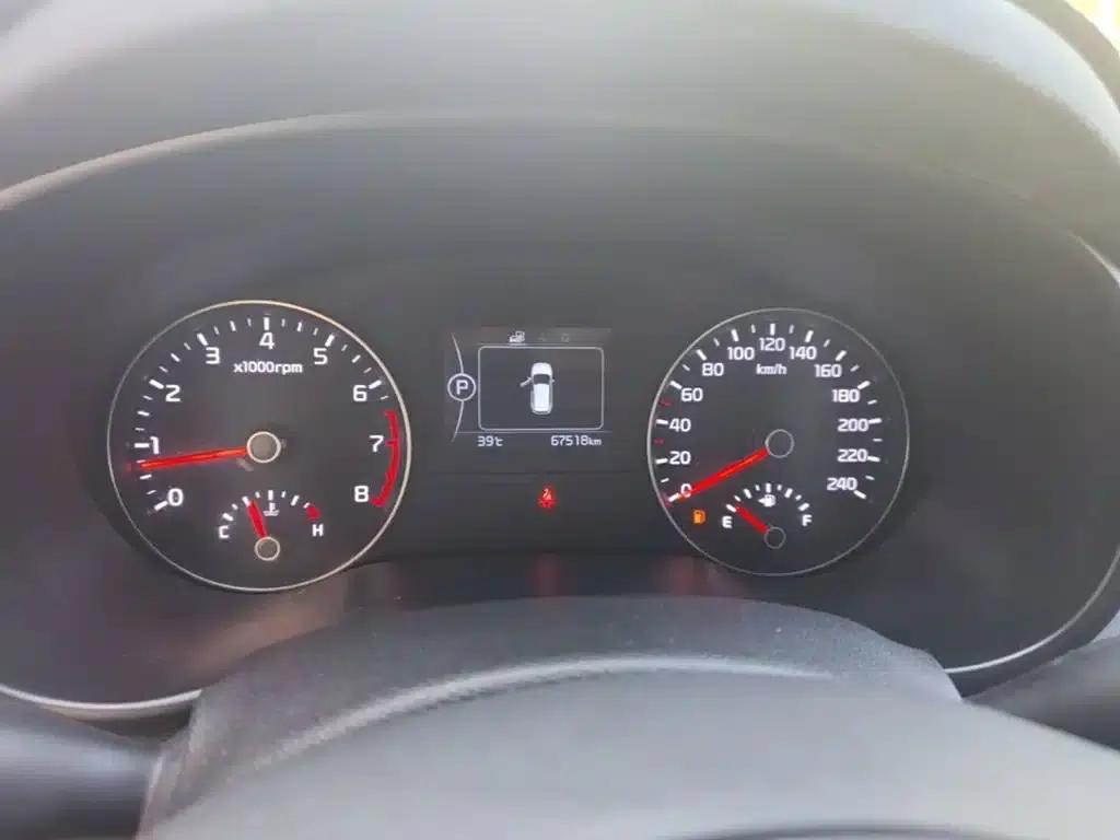 Kia KX5 2016 1.6T Automatic 2WD DLX — миниатюра 12