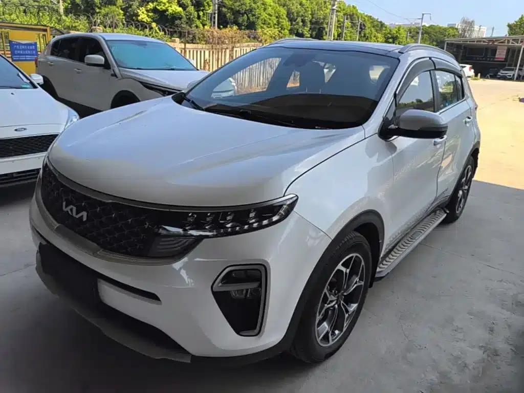 Kia KX5 2021 1.6T Automatic 2WD Luxury Edition — миниатюра 2