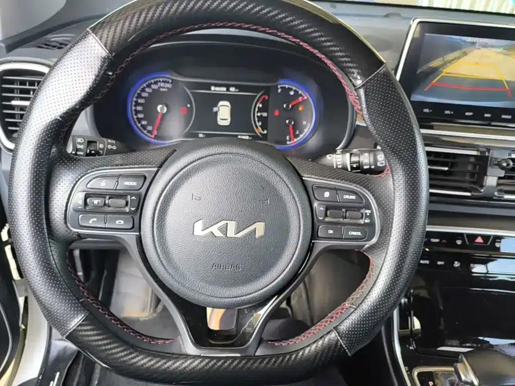 Kia KX5 2021 1.6T Automatic 2WD Luxury Edition — миниатюра 11