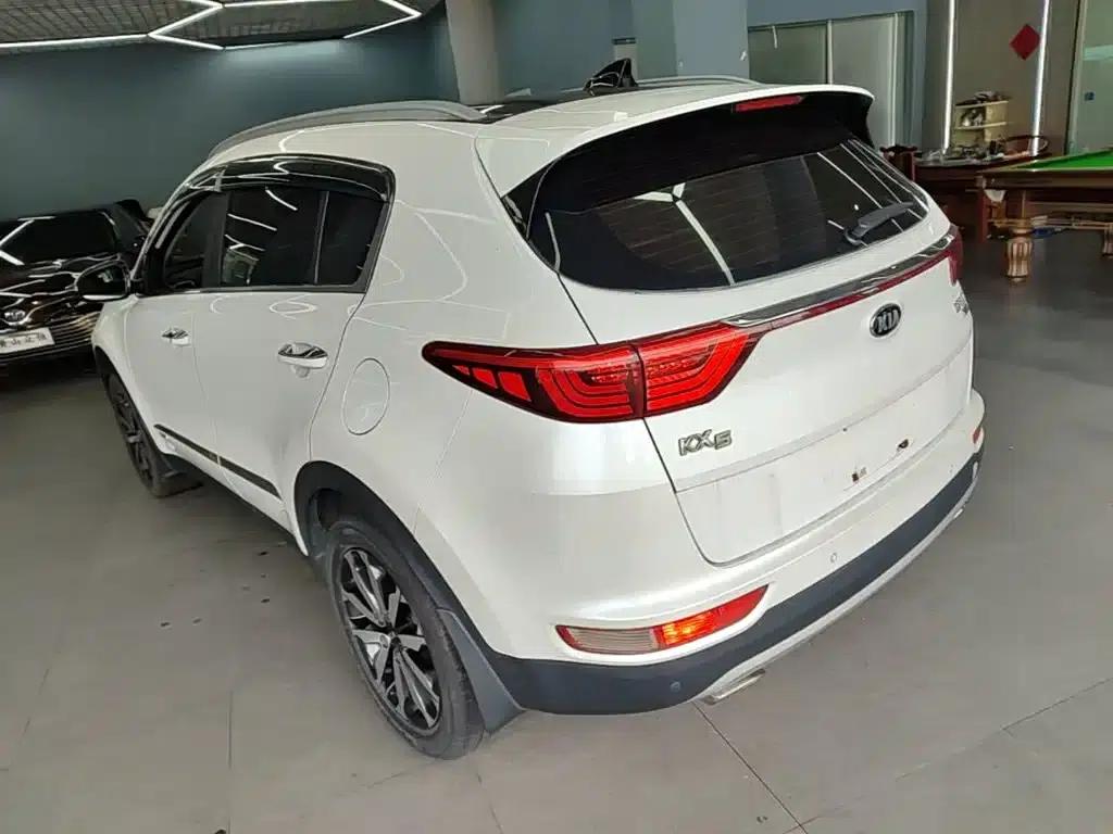 Kia KX5 2016 1.6T Automatic 2WD DLX — миниатюра 5