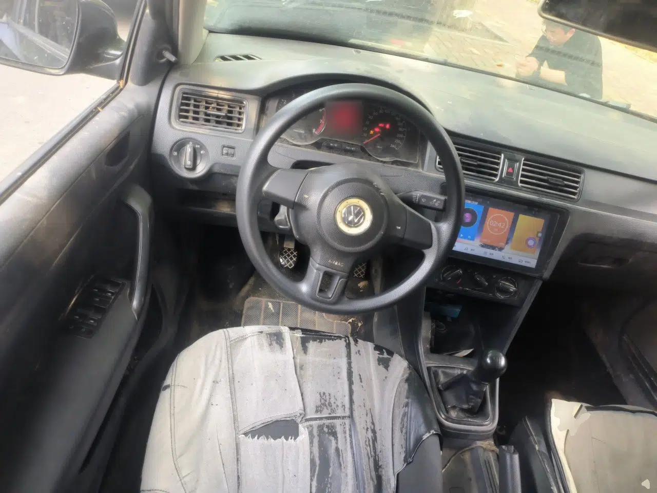 Volkswagen Santana 2013 1.6L Manual Fashion Edition — миниатюра 10