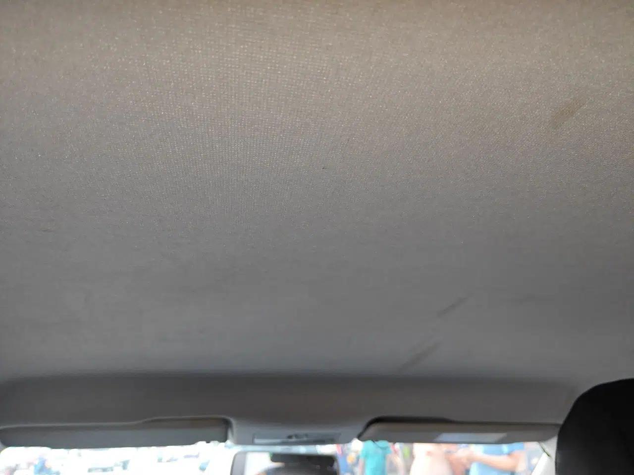 Volkswagen Santana 2013 1.4L Manual Fashion Edition — миниатюра 15