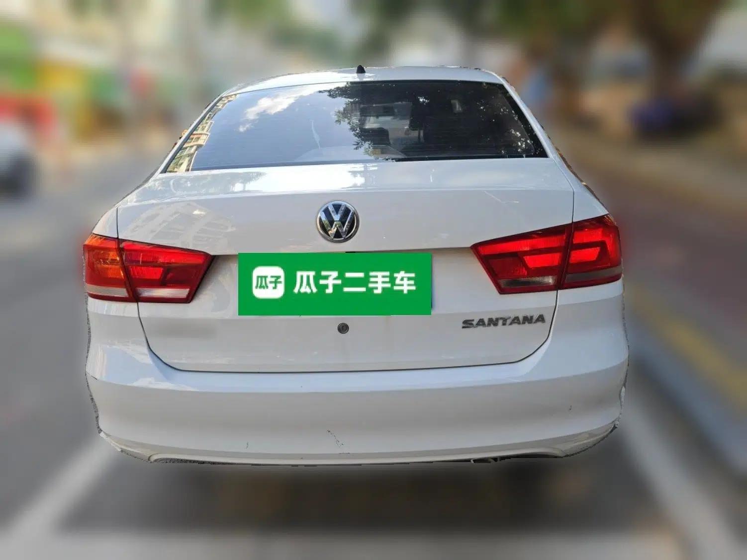Volkswagen Santana 2013 1.4L Manual Fashion Edition — миниатюра 3