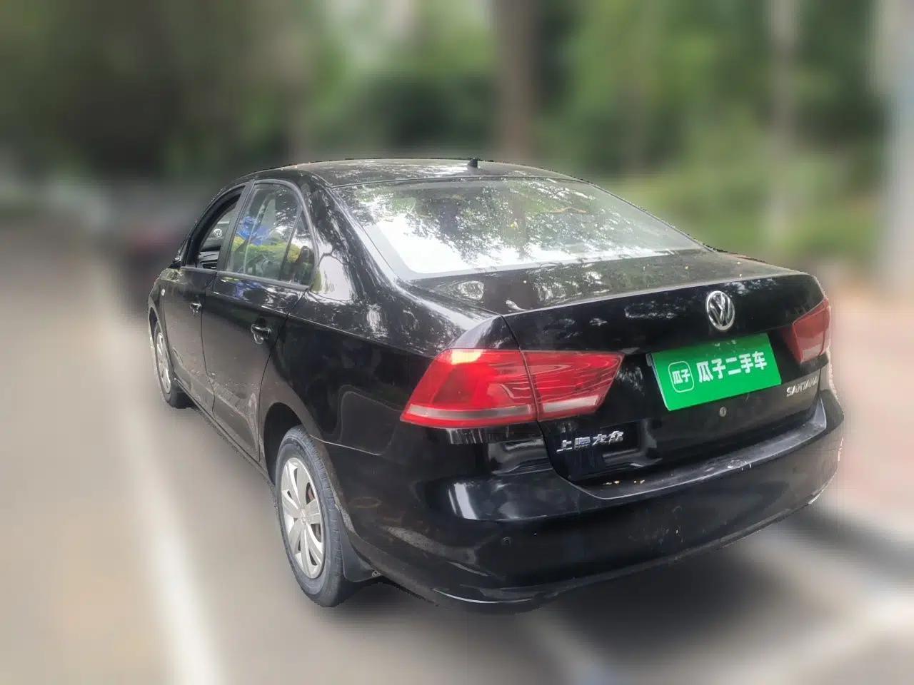 Volkswagen Santana 2013 1.4L Manual Fashion Edition — миниатюра 4
