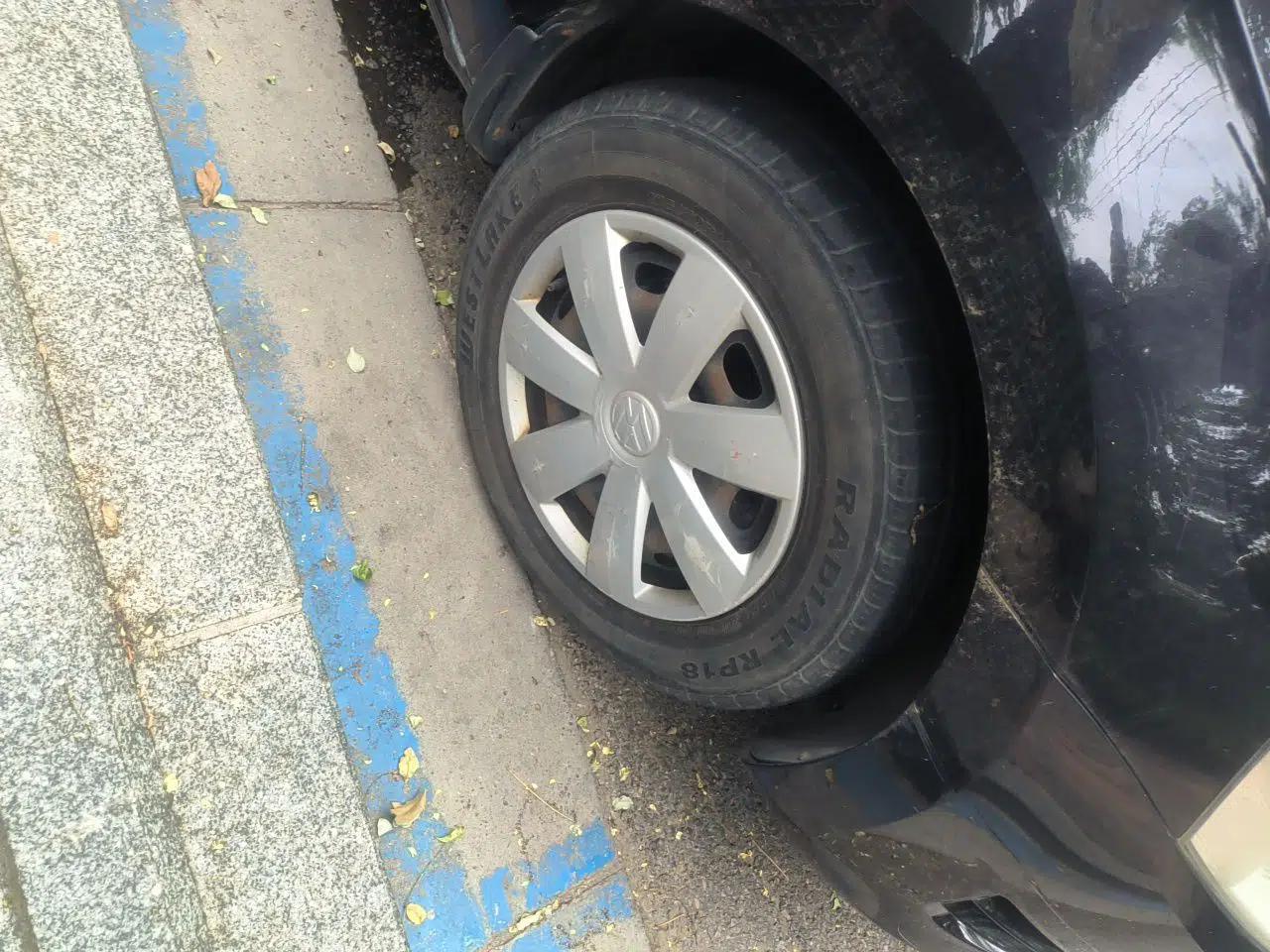 Volkswagen Santana 2013 1.4L Manual Fashion Edition — миниатюра 8