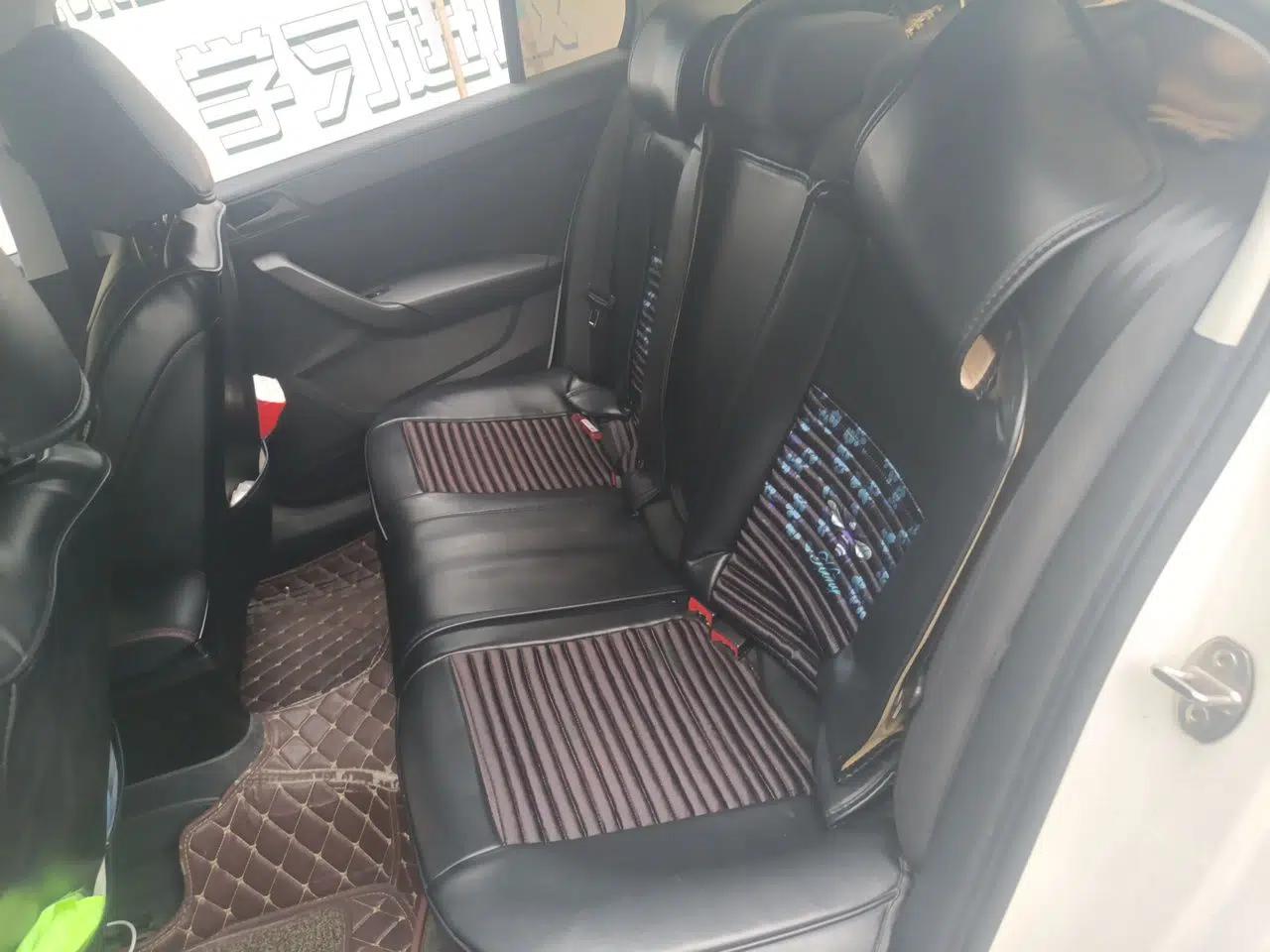 Volkswagen Santana 2018 1.5L Automatic Fashion Edition — миниатюра 17