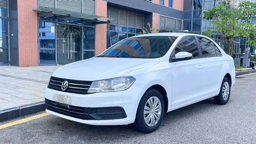 Volkswagen Santana 2017 Haval H6 1.6L Automatic Fashion Edition — миниатюра 1