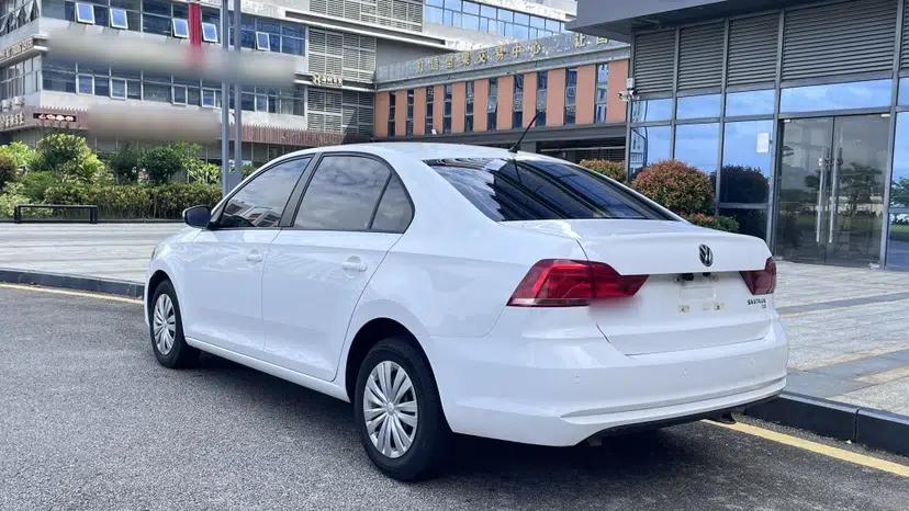 Volkswagen Santana 2017 Haval H6 1.6L Automatic Fashion Edition — миниатюра 4