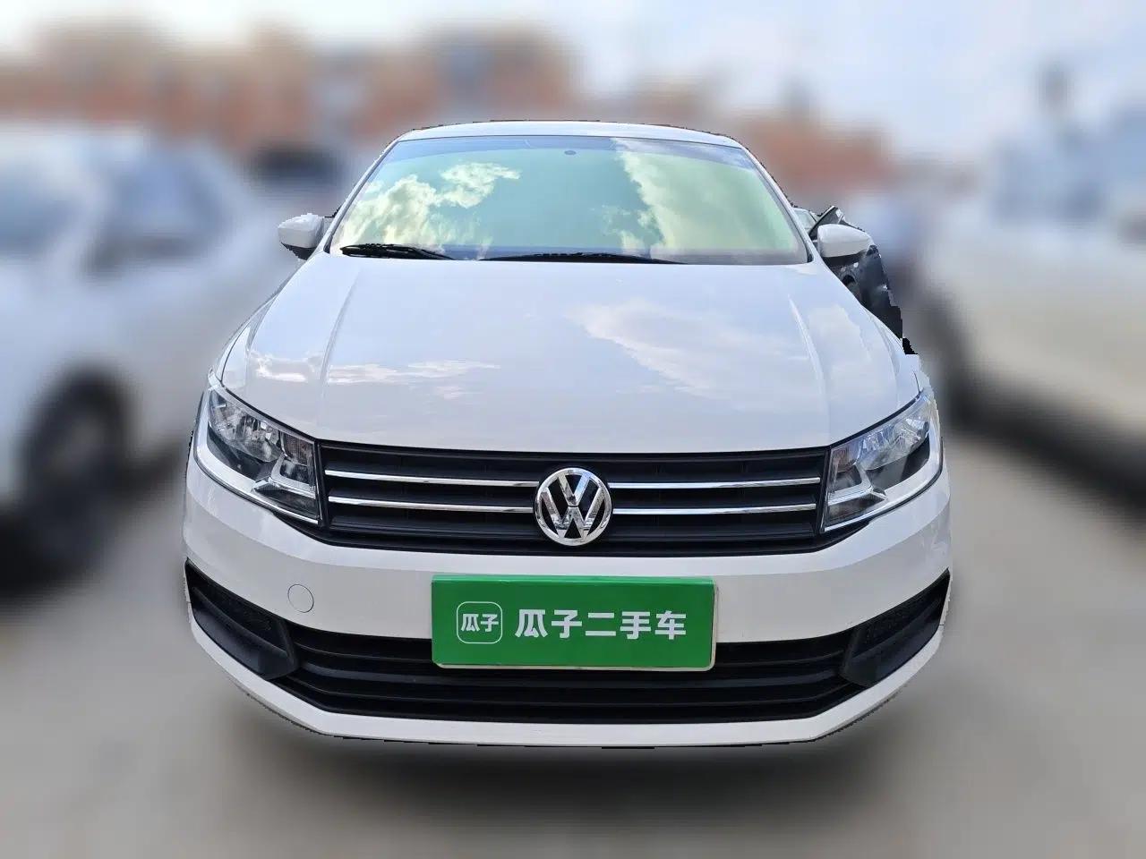 Volkswagen Santana 2021 1.5L Manual Fashion Edition — миниатюра 2