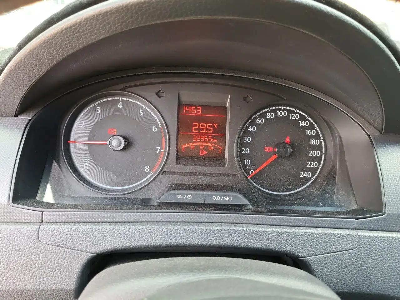 Volkswagen Santana 2021 1.5L Manual Fashion Edition — миниатюра 11