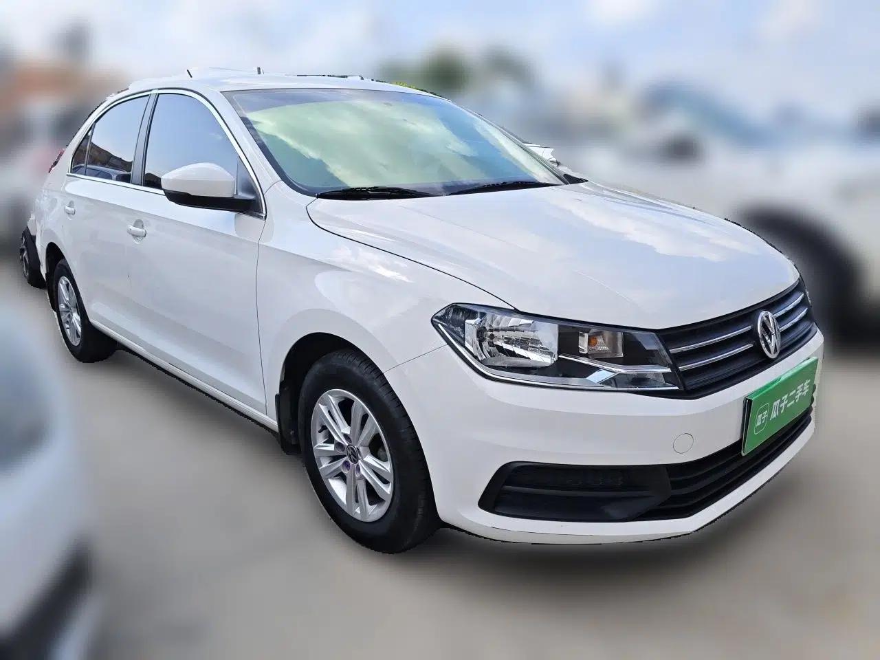 Volkswagen Santana 2021 1.5L Manual Fashion Edition — миниатюра 3