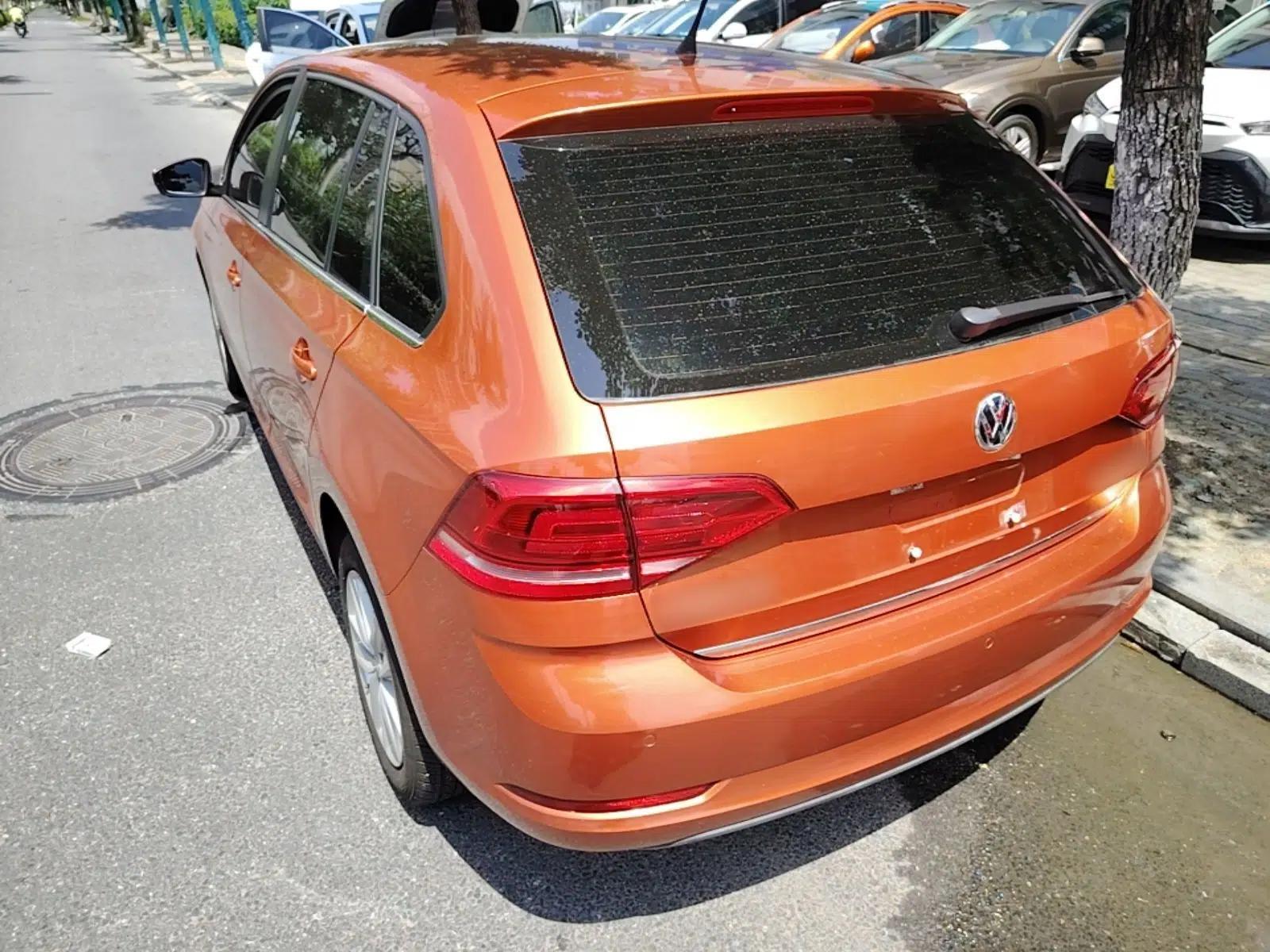 Volkswagen Santana 2015 Haval H6 1.6L Automatic Comfort Model — миниатюра 4