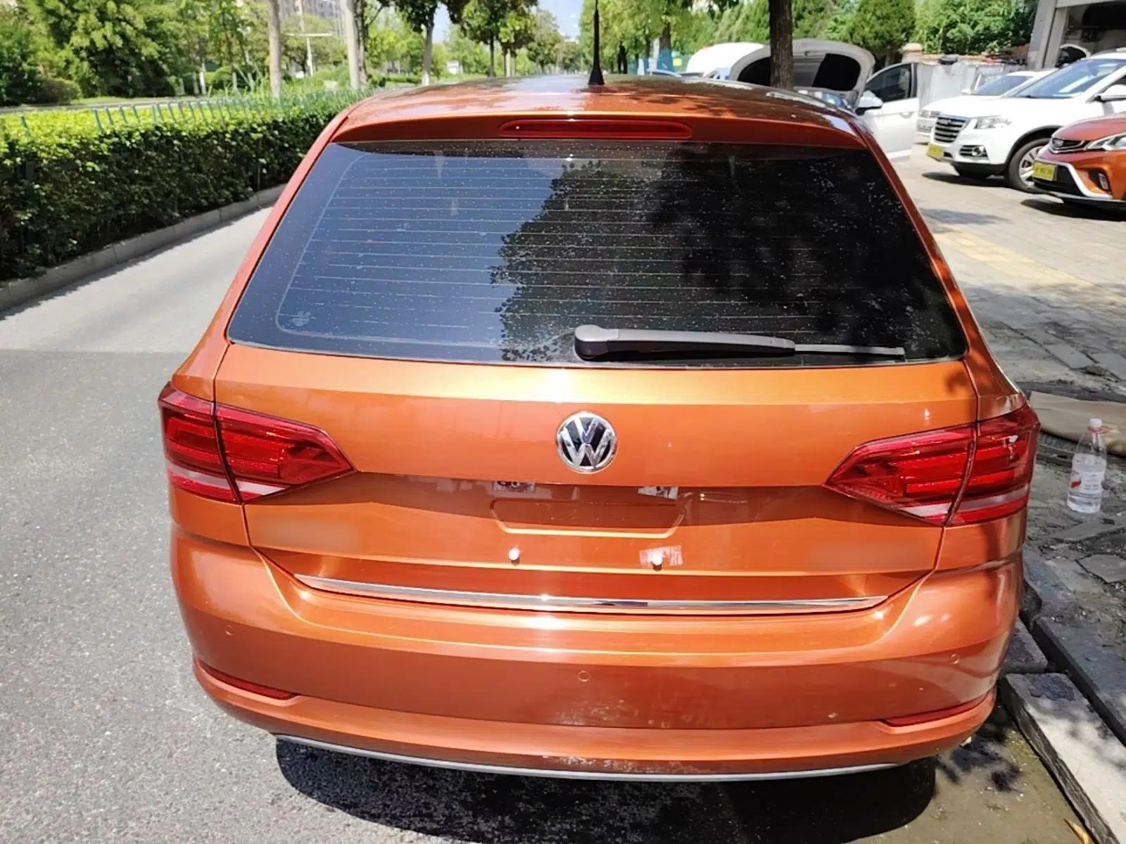 Volkswagen Santana 2015 Haval H6 1.6L Automatic Comfort Model — миниатюра 5