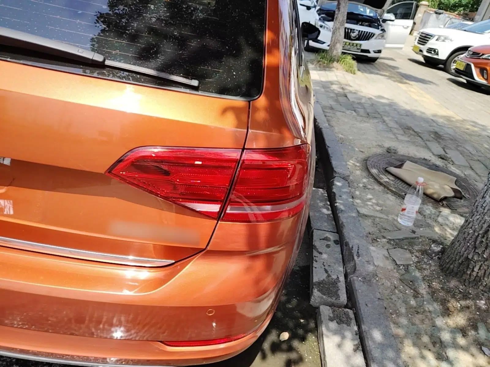 Volkswagen Santana 2015 Haval H6 1.6L Automatic Comfort Model — миниатюра 9