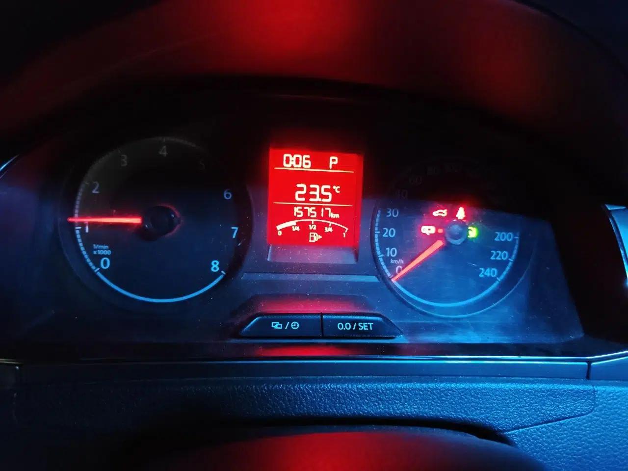 Volkswagen Santana 2016 1.6L Automatic Comfort Edition — миниатюра 12