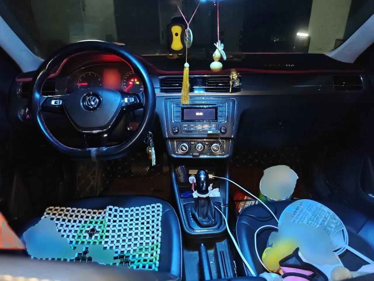 Volkswagen Santana 2016 1.6L Automatic Comfort Edition — миниатюра 9