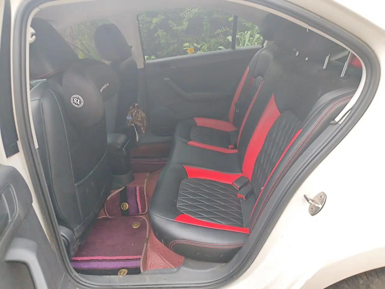 Volkswagen Santana 2021 1.5L Manual Fashion Edition — миниатюра 17