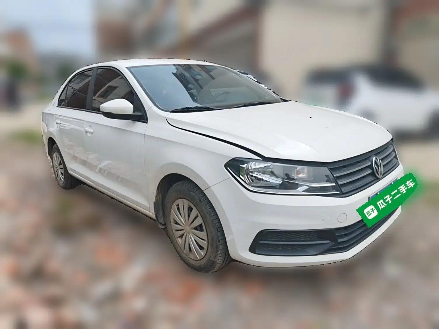 Volkswagen Santana 2021 1.5L Manual Fashion Edition — миниатюра 3
