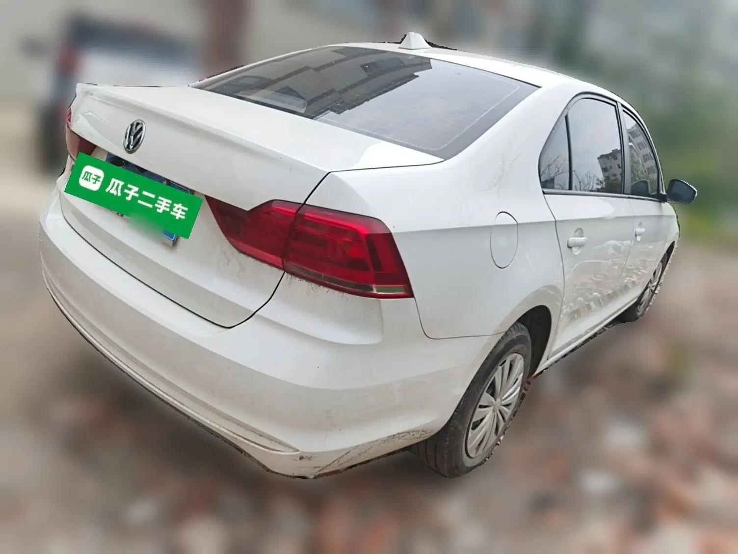 Volkswagen Santana 2021 1.5L Manual Fashion Edition — миниатюра 6