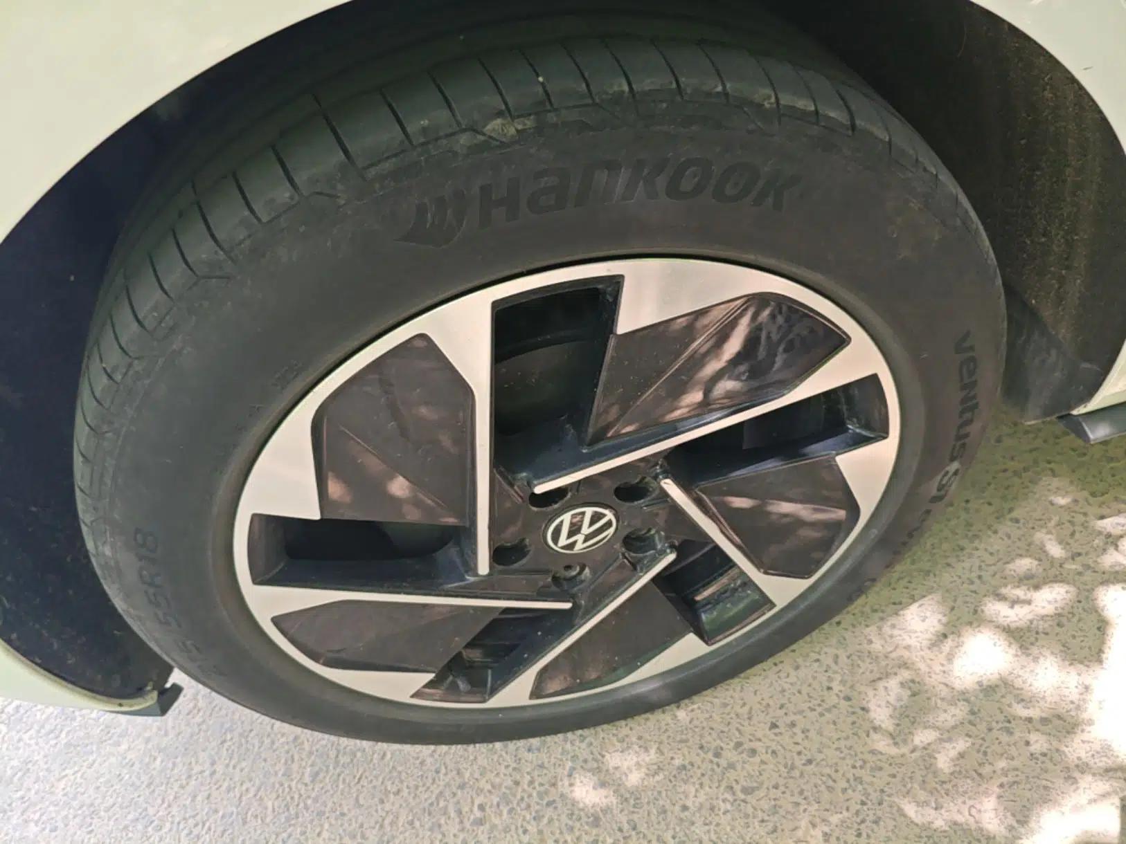 Volkswagen ID.3 2024 Outstanding Edition — миниатюра 11