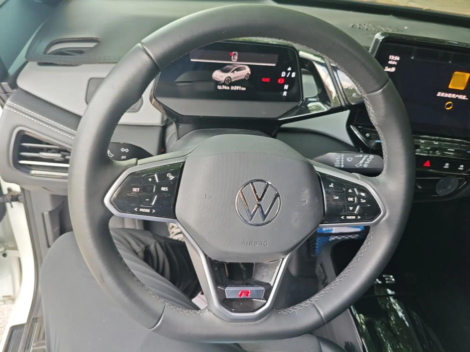 Volkswagen ID.3 2024 Outstanding Edition — миниатюра 13
