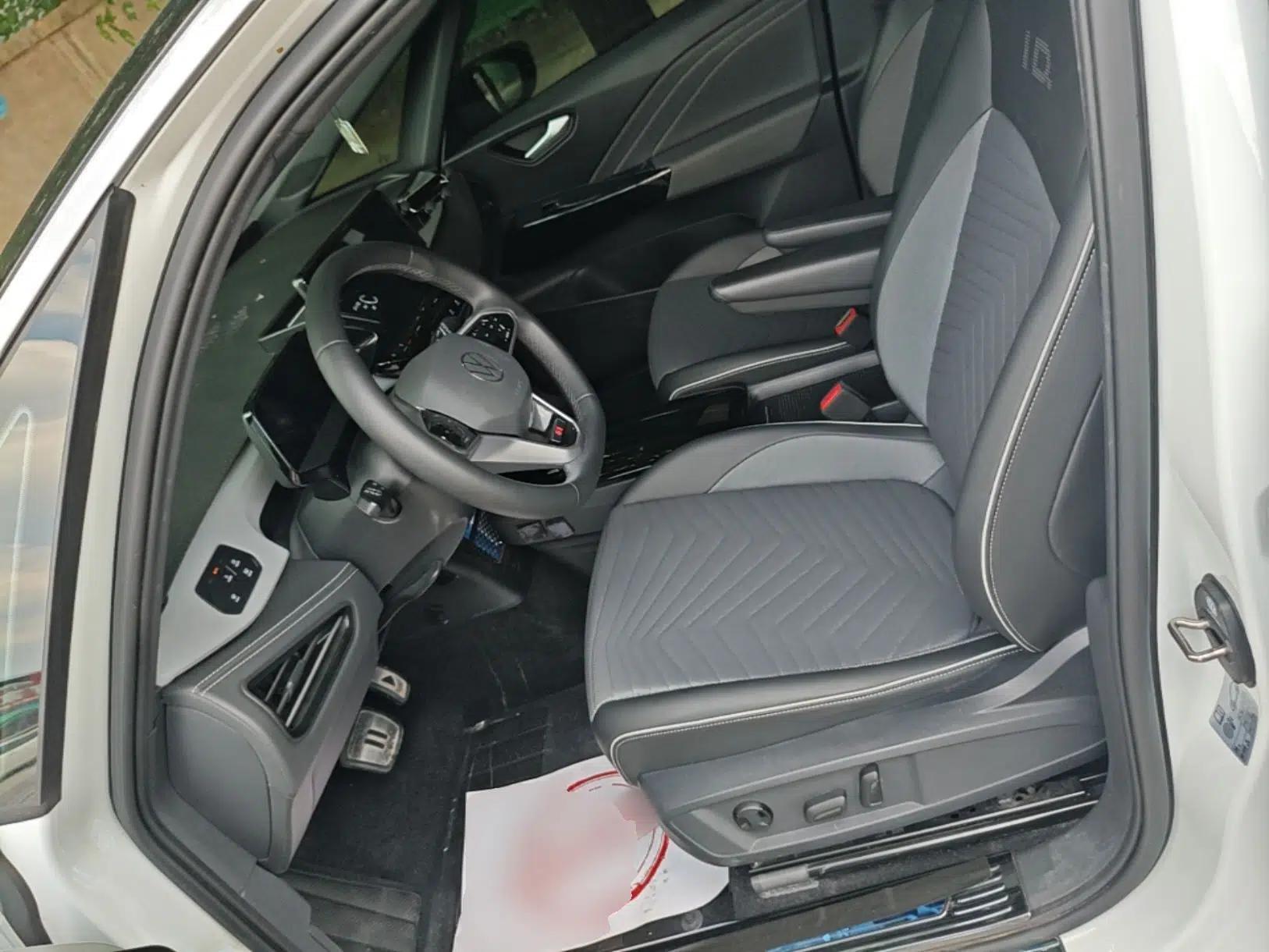 Volkswagen ID.3 2024 Outstanding Edition — миниатюра 17