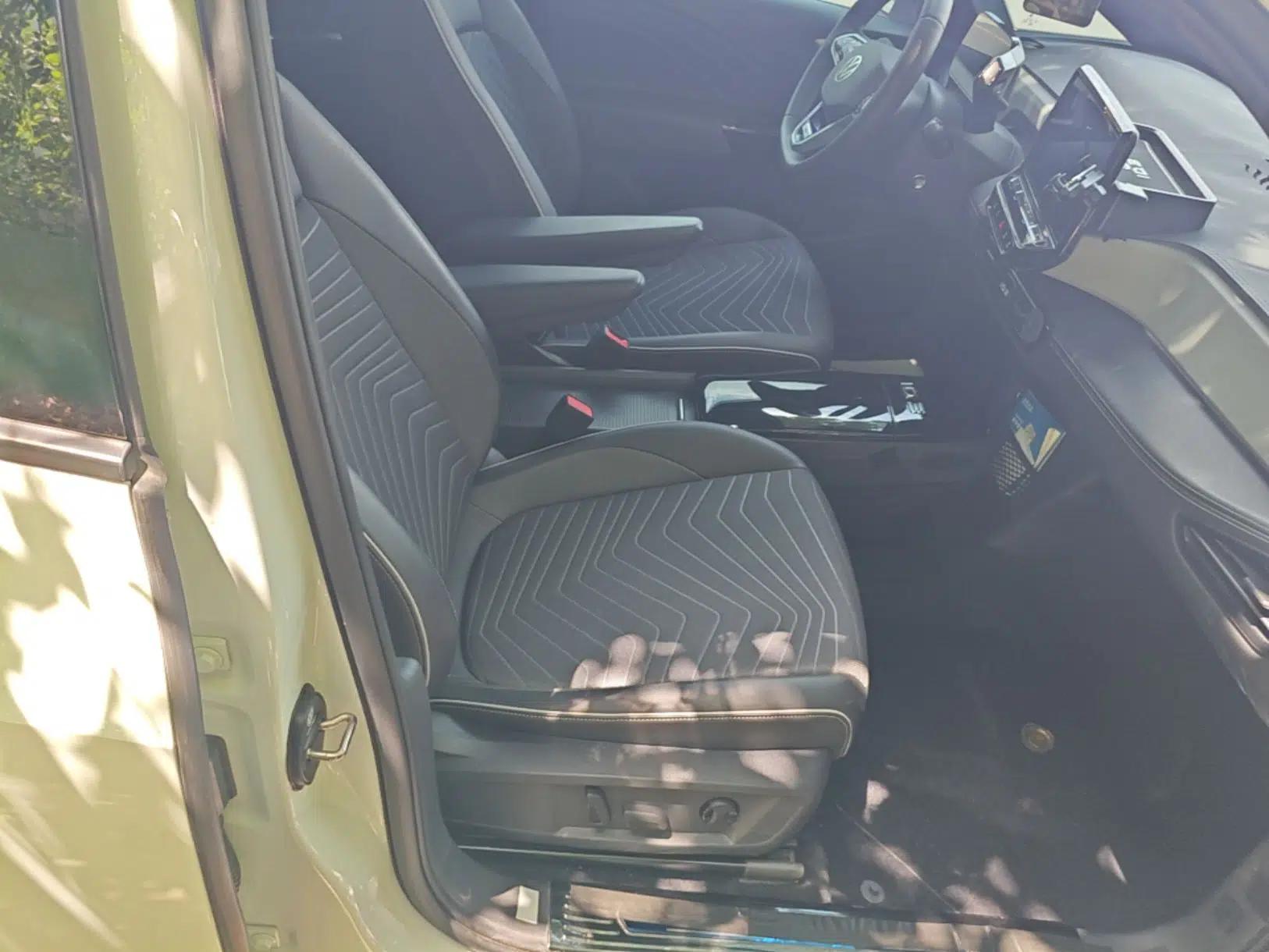 Volkswagen ID.3 2024 Outstanding Edition — миниатюра 19