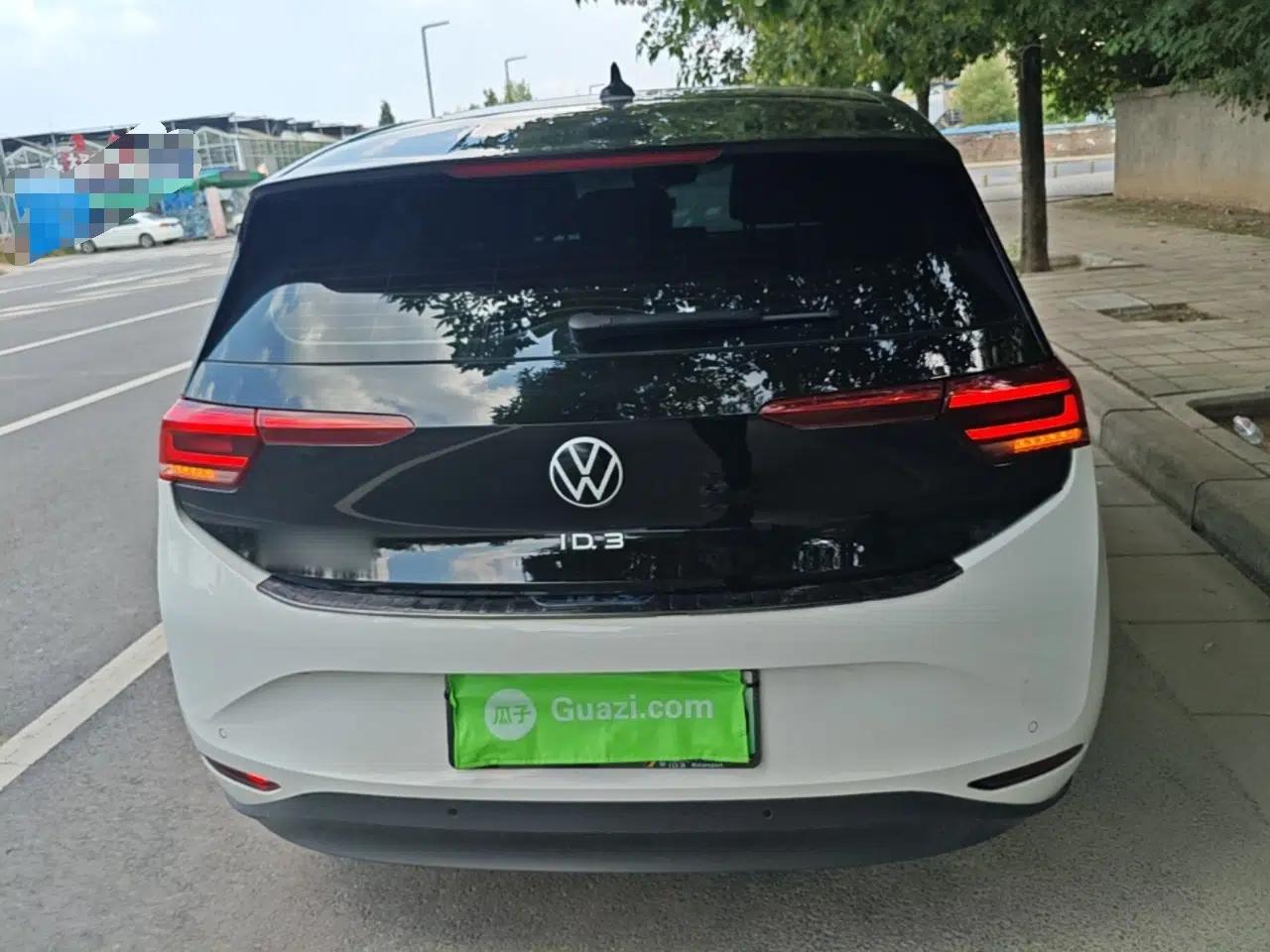 Volkswagen ID.3 2024 Outstanding Edition — миниатюра 5