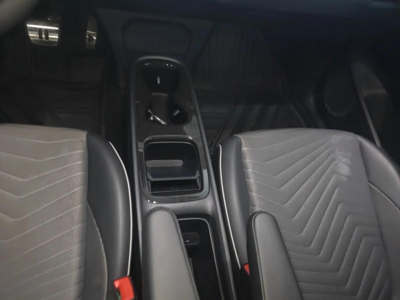 Volkswagen ID.3 2023 Pure Smart Edition — миниатюра 16
