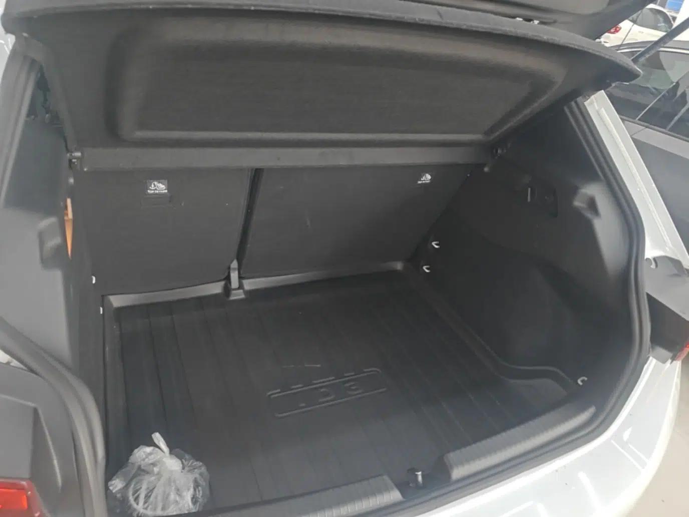 Volkswagen ID.3 2023 Pure Smart Edition — миниатюра 22