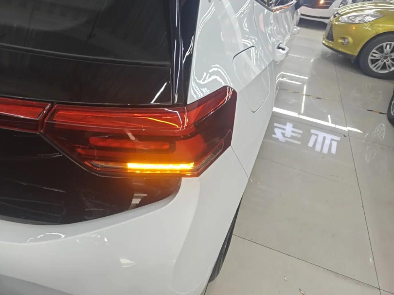 Volkswagen ID.3 2023 Pure Smart Edition — миниатюра 9