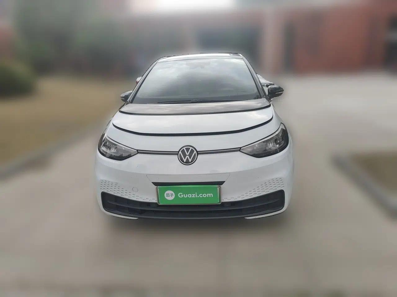 Volkswagen ID.3 2022 Active Pure Intelligent Enjoyment Edition — миниатюра 2