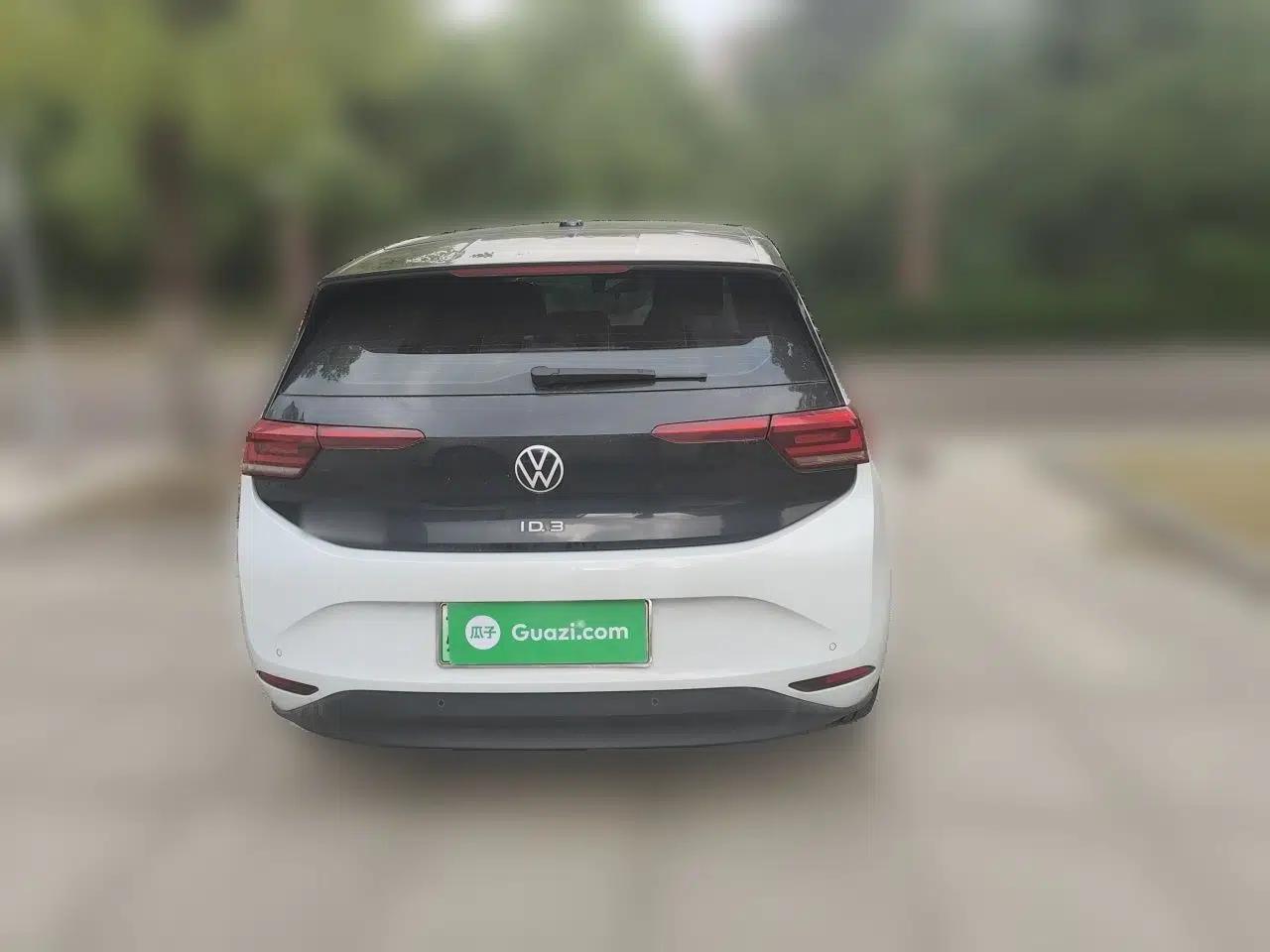 Volkswagen ID.3 2022 Active Pure Intelligent Enjoyment Edition — миниатюра 5