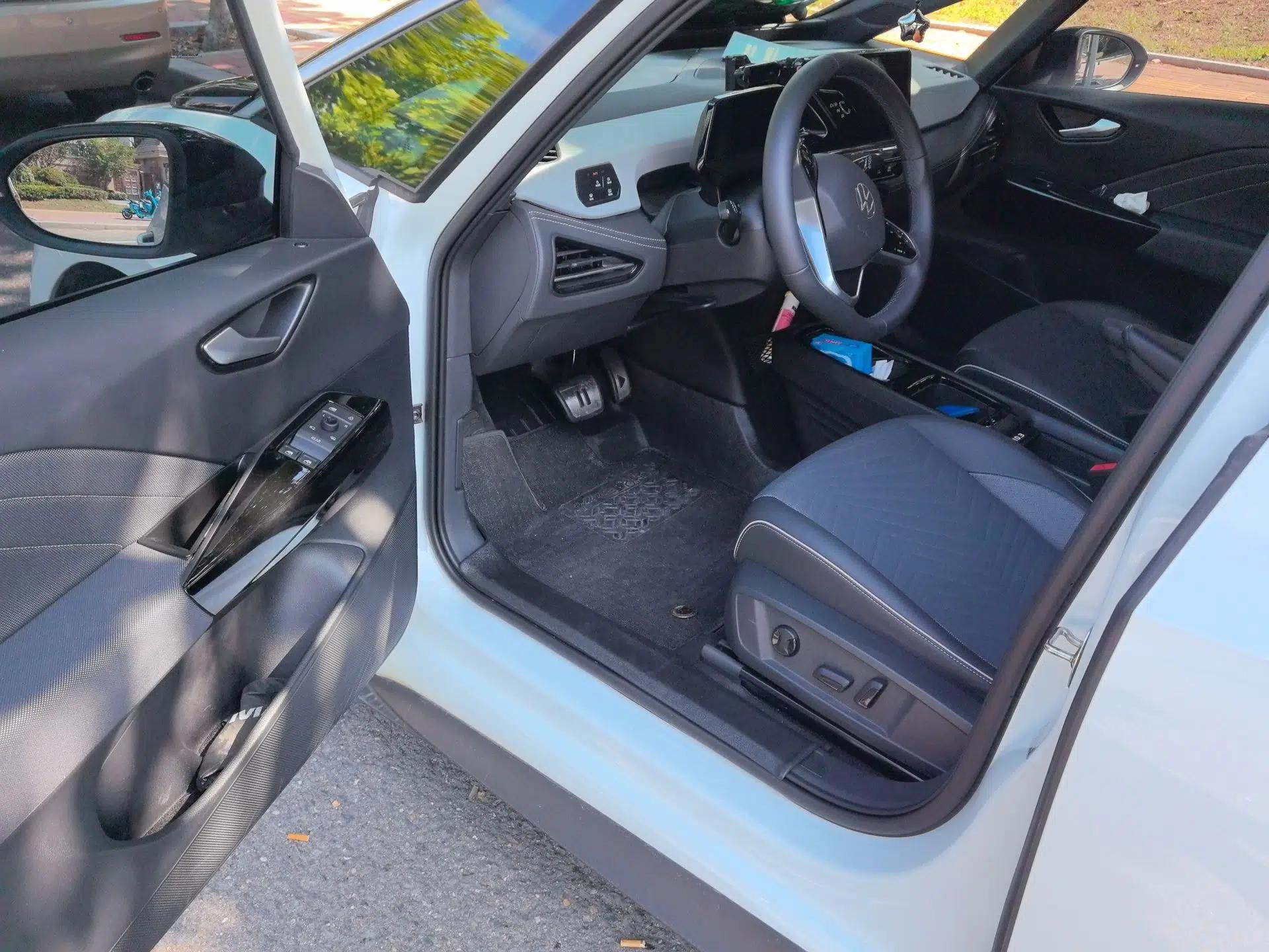 Volkswagen ID.3 2024 Outstanding Edition — миниатюра 19
