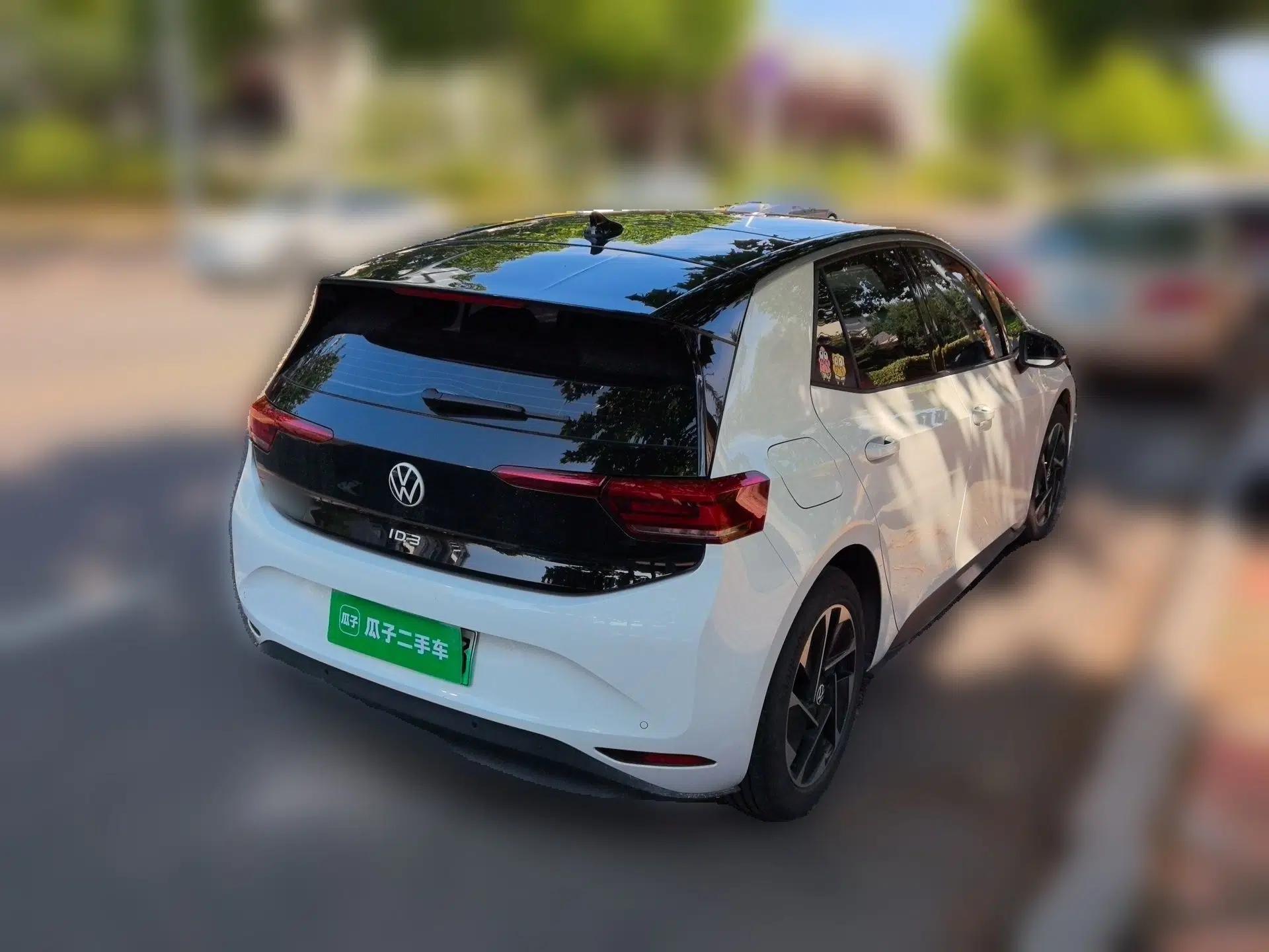 Volkswagen ID.3 2024 Outstanding Edition — миниатюра 6