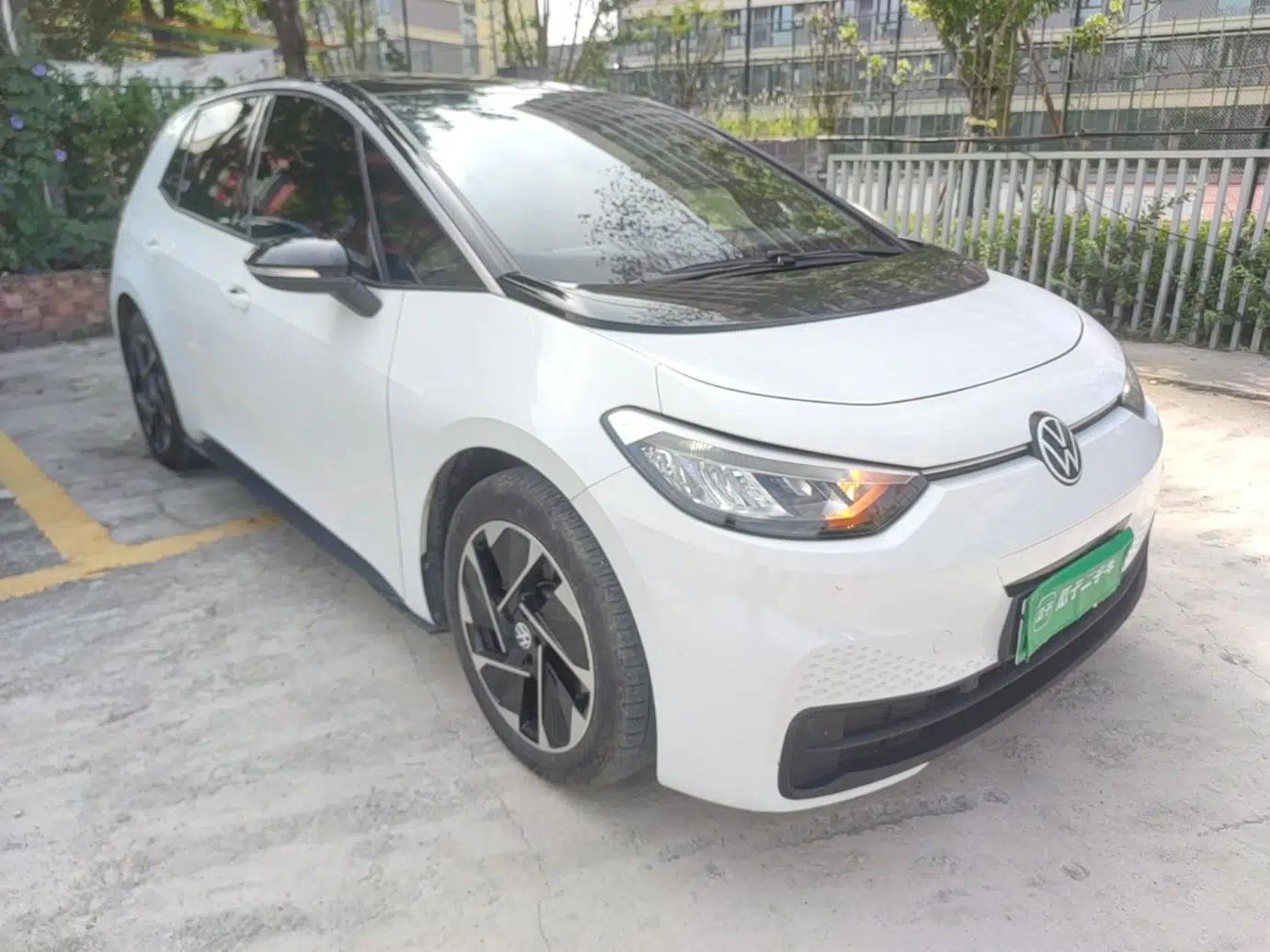 Volkswagen ID.3 2024 Outstanding Edition — миниатюра 12