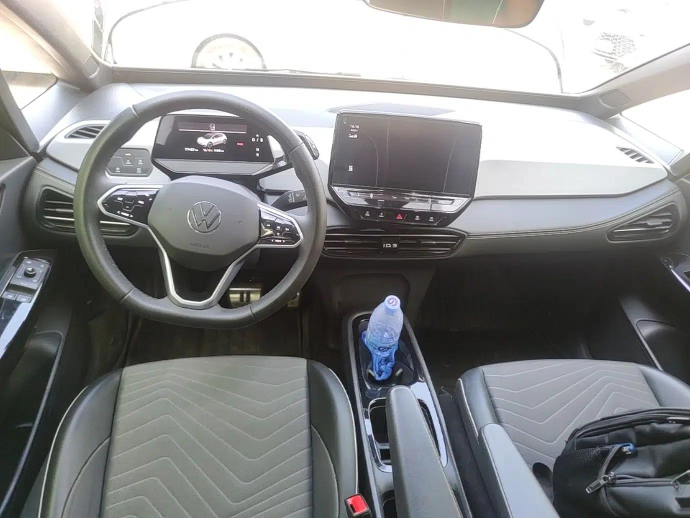 Volkswagen ID.3 2024 Outstanding Edition — миниатюра 17