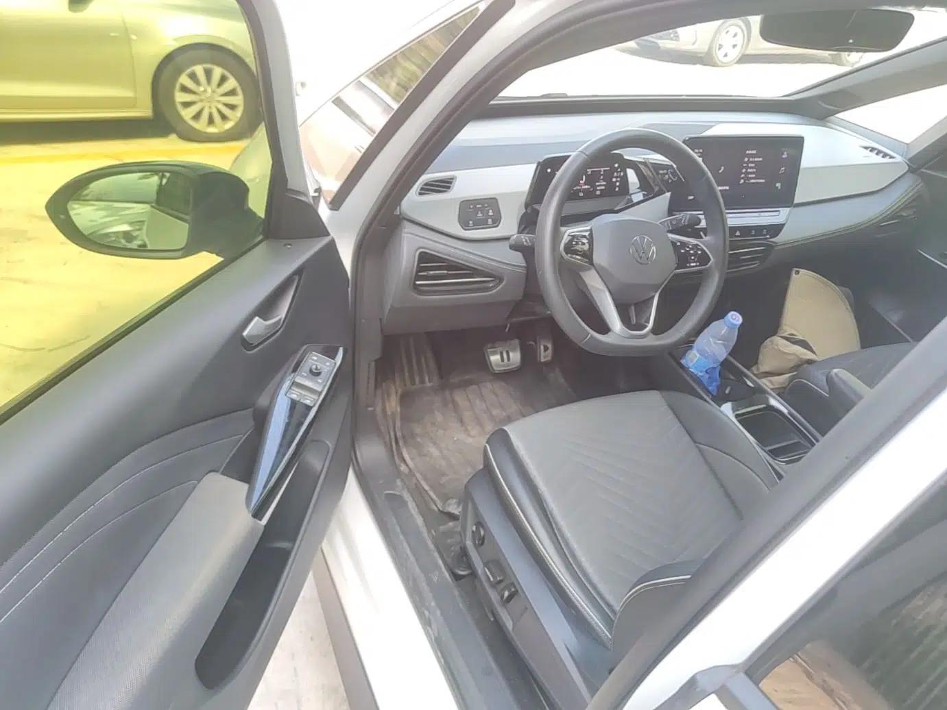 Volkswagen ID.3 2024 Outstanding Edition — миниатюра 23