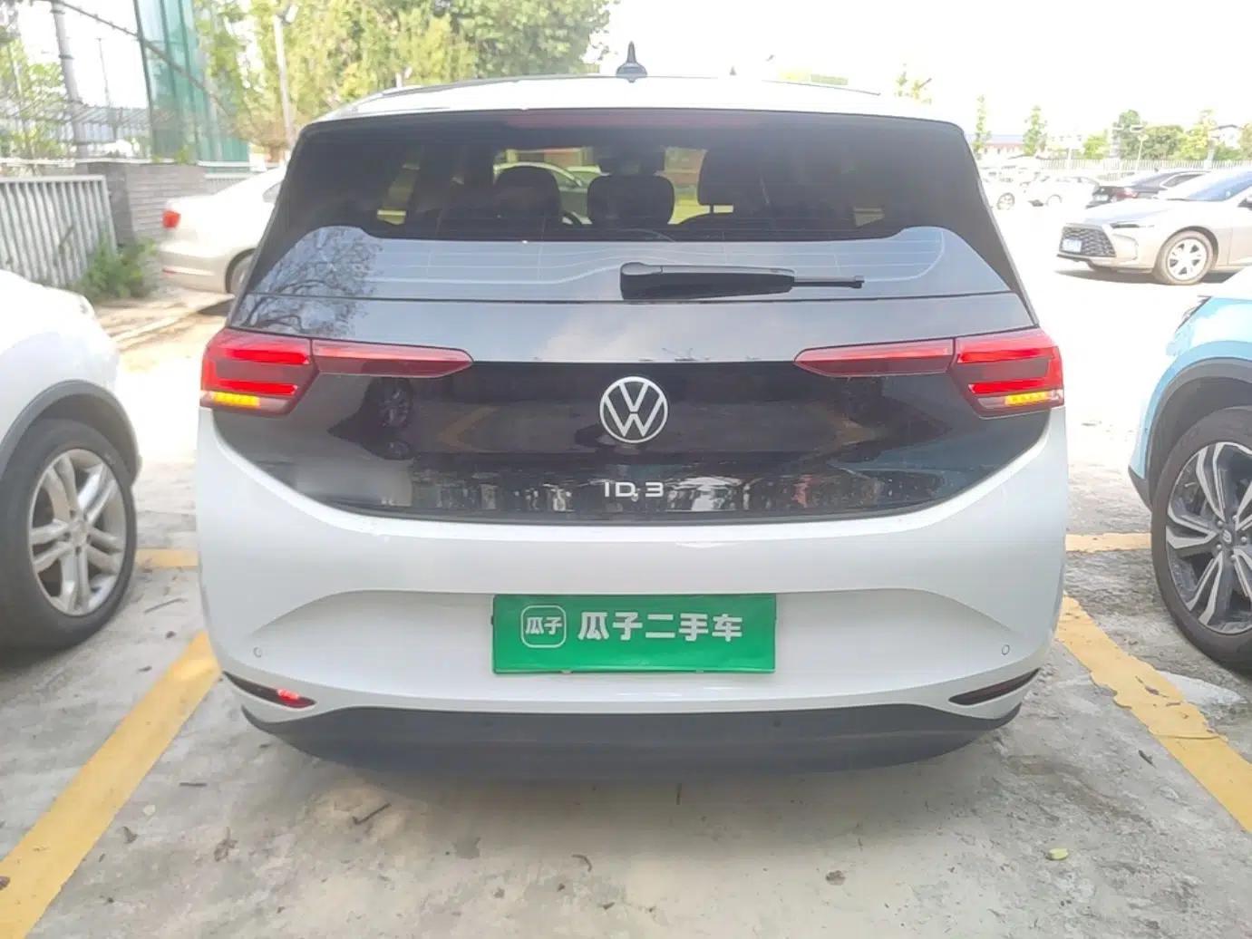 Volkswagen ID.3 2024 Outstanding Edition — миниатюра 5