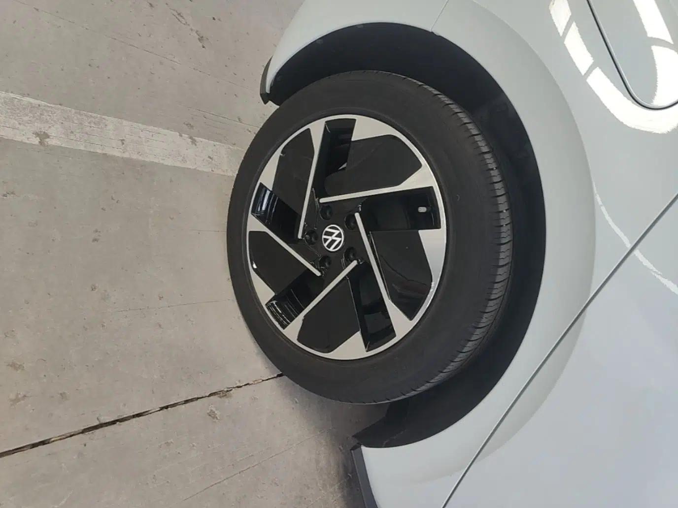 Volkswagen ID.3 2023 Upgraded Model Pure Intelligent Enjoyment Version — миниатюра 13