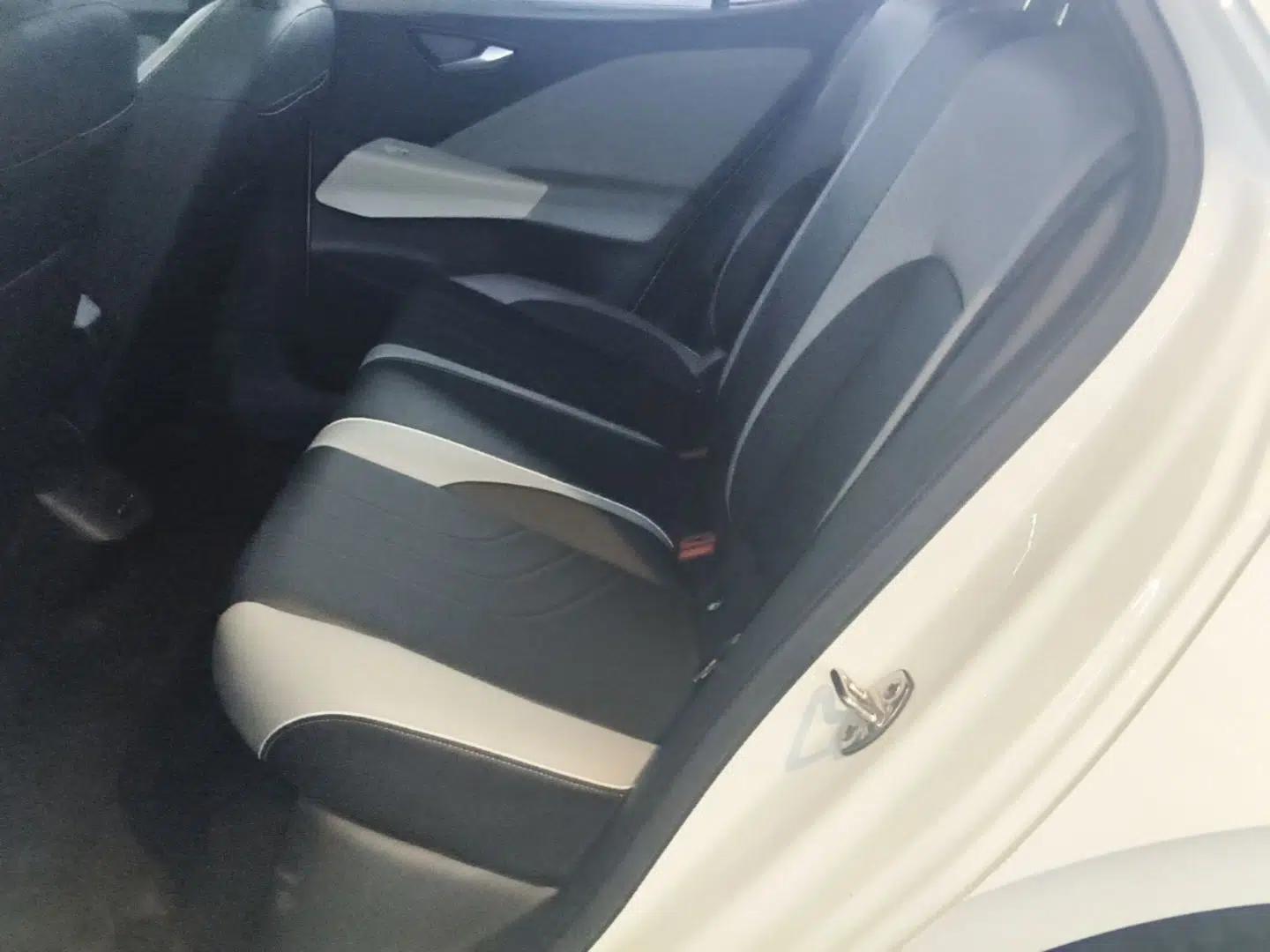 Volkswagen ID.3 2025 Smart Version Pure & Intelligent Enjoyment Edition — миниатюра 20