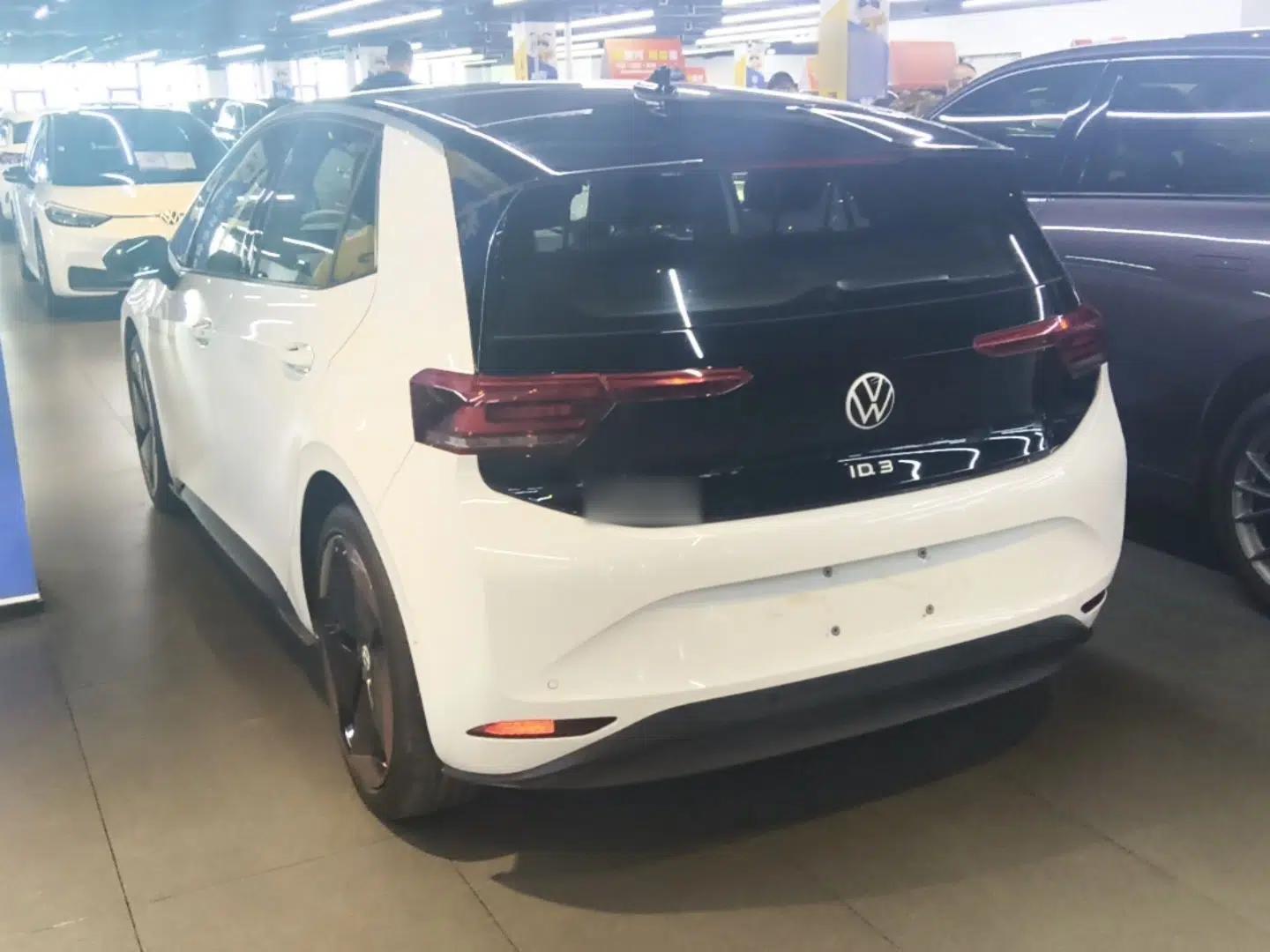Volkswagen ID.3 2025 Smart Version Pure & Intelligent Enjoyment Edition — миниатюра 4