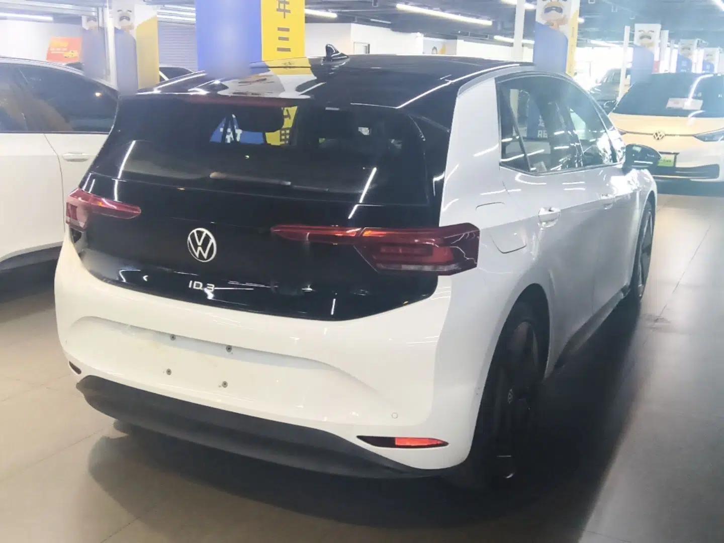 Volkswagen ID.3 2025 Smart Version Pure & Intelligent Enjoyment Edition — миниатюра 6